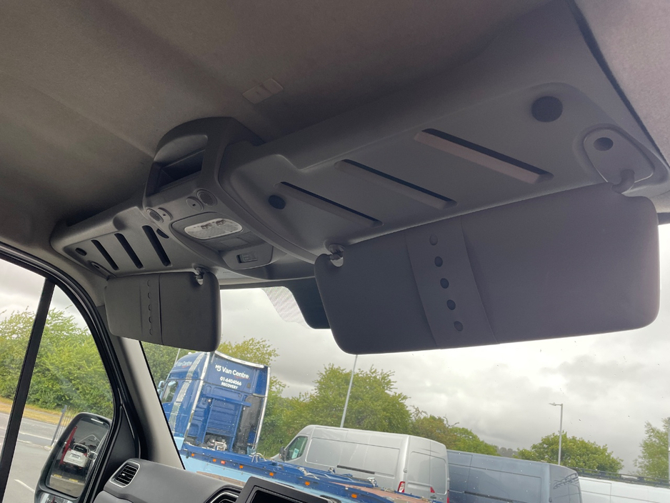 2022 Nissan Interstar 2.3L Diesel For Sale Images