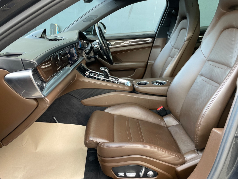2018 Porsche Panamera 2.9L Petrol Plug-in Hybrid For Sale Images