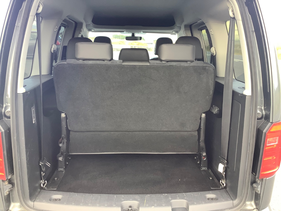 2016 Volkswagen Caddy Maxi Life 2L Diesel For Sale Images