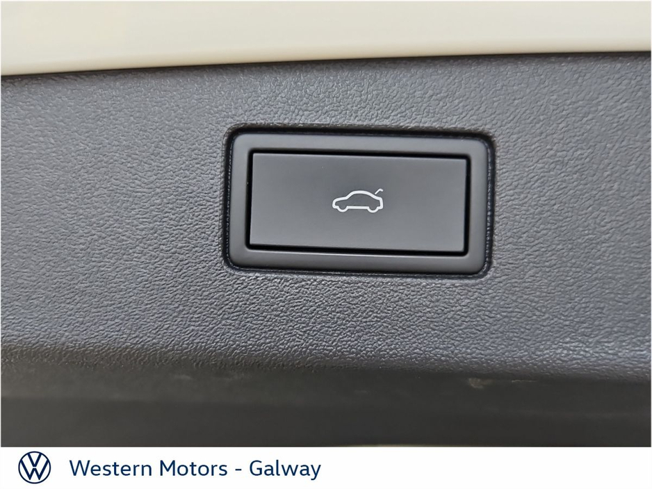 Volkswagen Tiguan Launch Edition 2.0 TDI 150HP DSG,New Model,18" Upgrade Alloys,Rear Camera,Digital Dash,App Connect,Elec Bootlid + much more — thumbnail 31