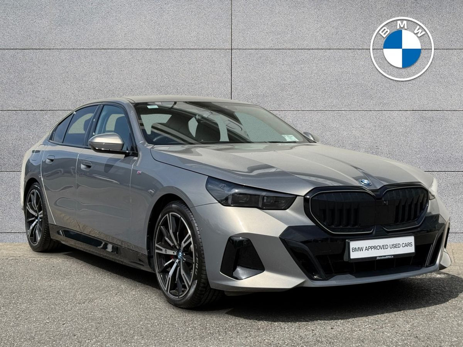 2024 BMW 5 Series 2L Petrol Plug-in Hybrid For Sale Images