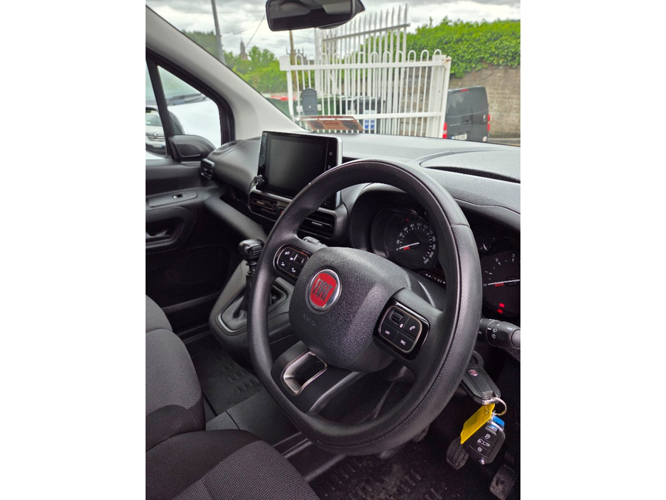 2023 Fiat Doblo 1.5L Diesel For Sale Images