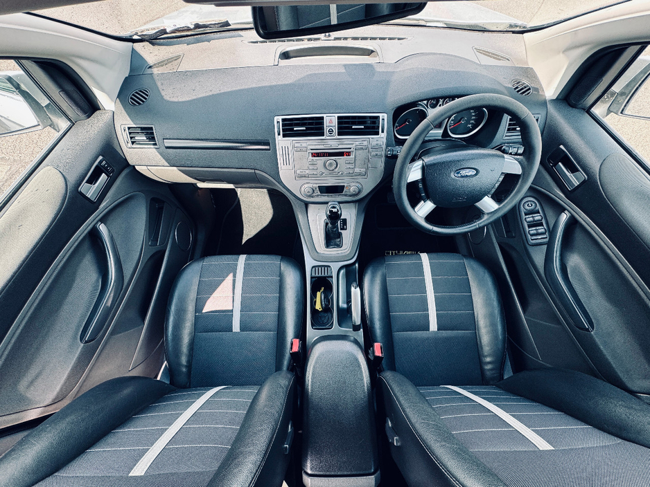 Ford Kuga TITANIUM 2.0 TDCI 4WD AUTOMATIC — thumbnail 18