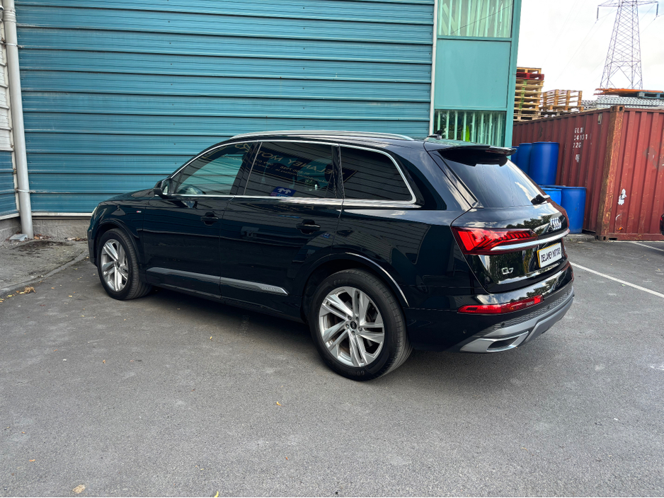 2023 Audi Q7 3.0L Diesel For Sale Images
