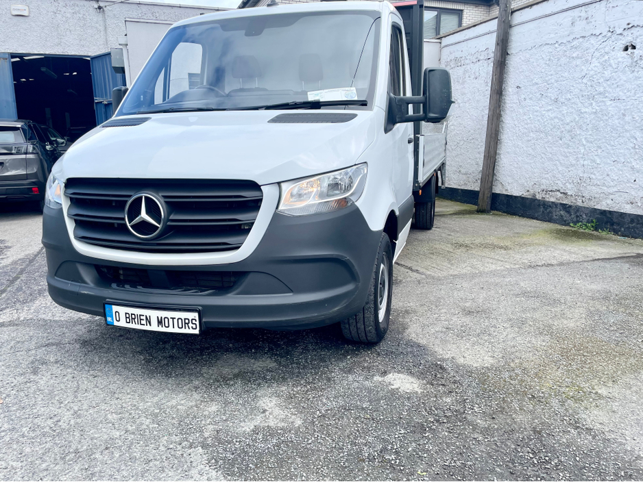 2022 Mercedes-Benz Sprinter 2L Diesel For Sale Images
