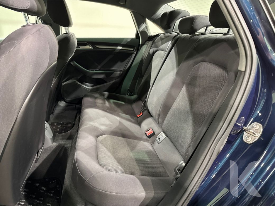 Audi A3 1.4 TSI AUTOMATIC SALOON - FACTORY ALLOYS - CRUISE CONTROL - MULTI FUNCTION STEERING WHEEL - HEATING / AC CONTROLS - REVERSE CAMERA - — thumbnail 21