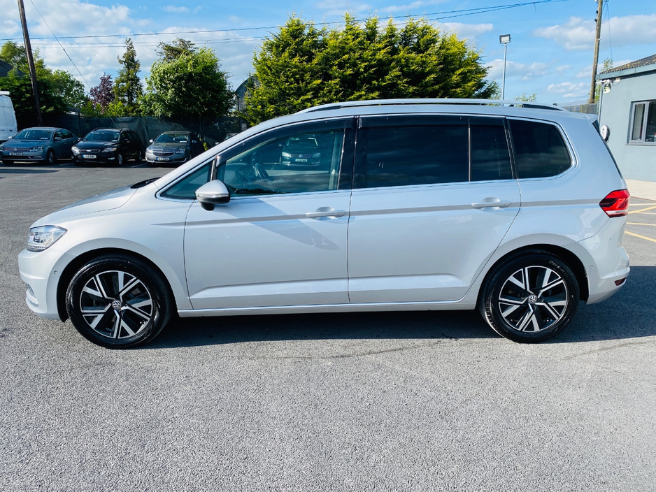 2020 Volkswagen Touran 2L Diesel For Sale Images