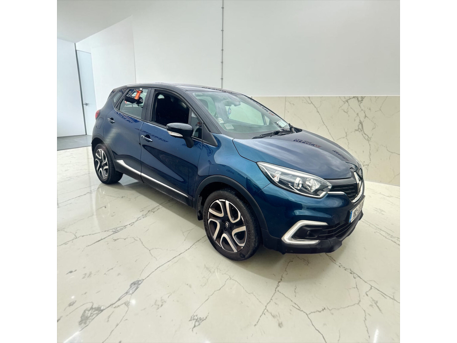 2018 Renault Captur 0.9L Petrol For Sale Images