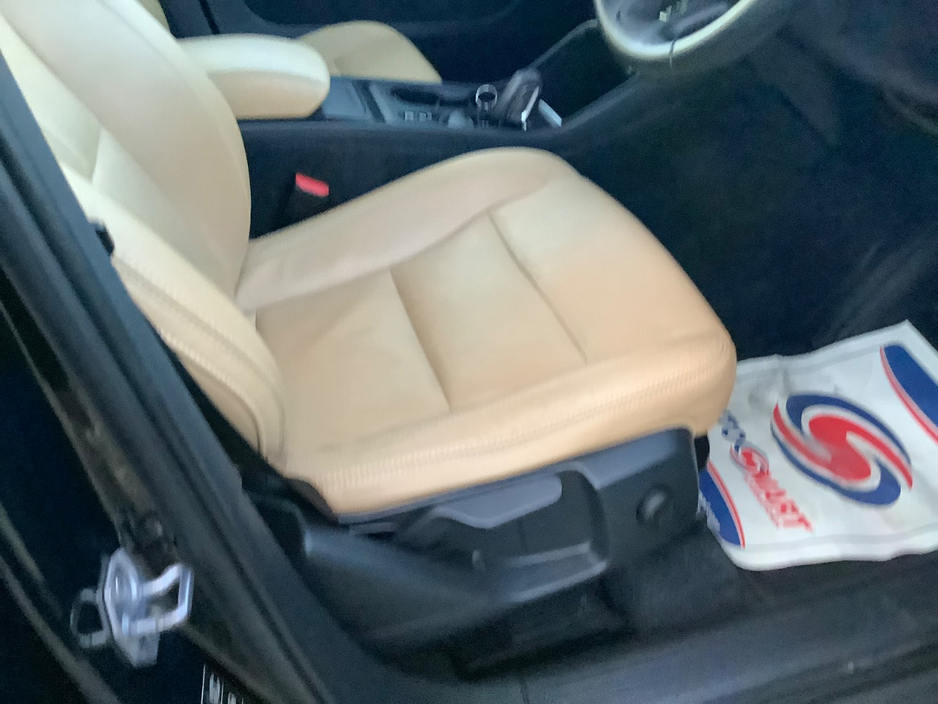 2018 Volvo XC40 2L Diesel For Sale Images