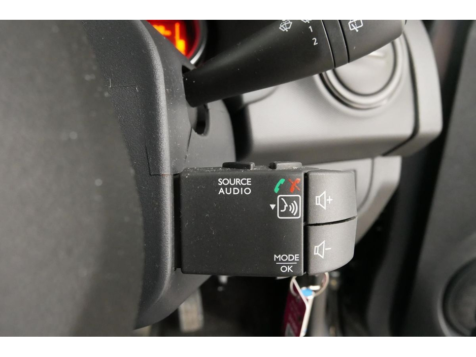 Dacia Sandero 1.0 ALTERNATIVE SCE 75BHP 5SPD — thumbnail 24