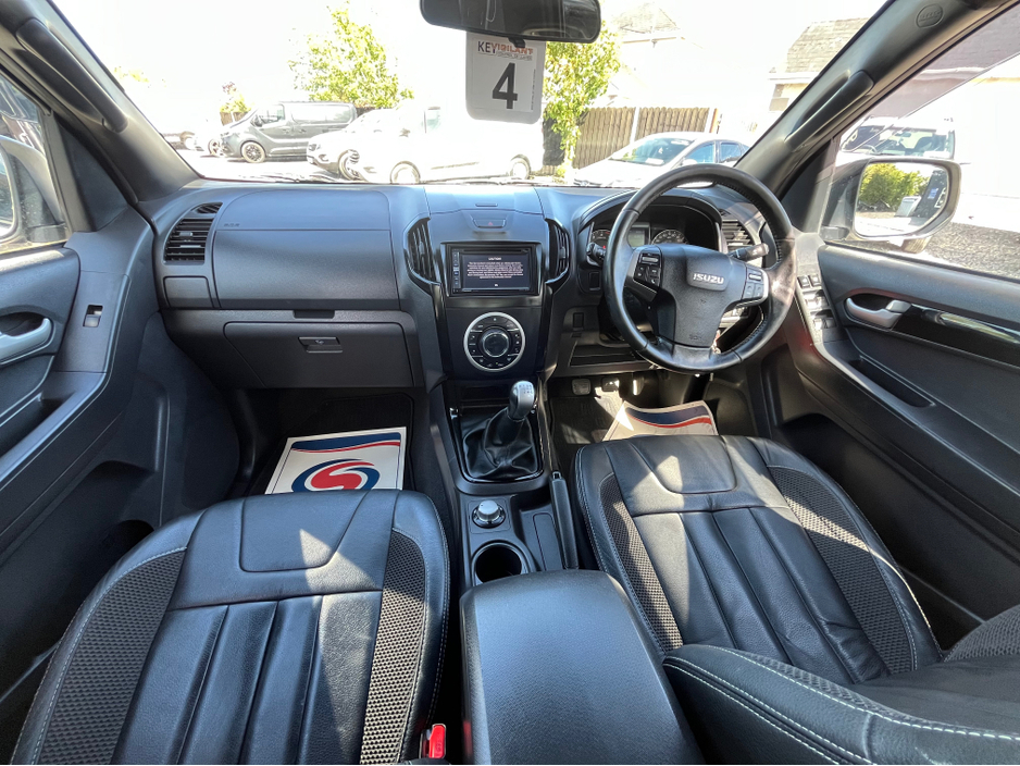 2015 Isuzu D-MAX 2.5L Diesel For Sale Images