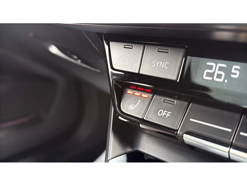 2023 Audi e-tron GT quattro 0.9L Electric For Sale Images