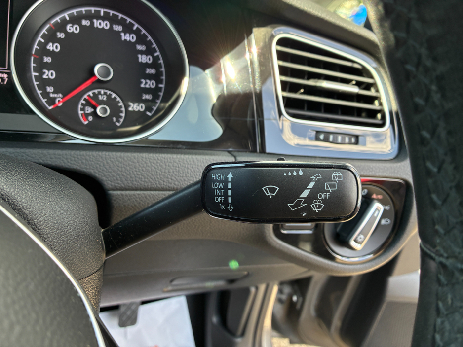 2017 Volkswagen Golf 1.6L Diesel For Sale Images