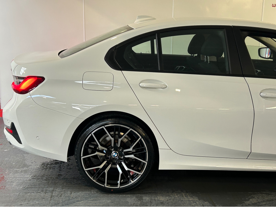 2021 BMW 3 Series 2.0L Diesel Hybrid For Sale Images