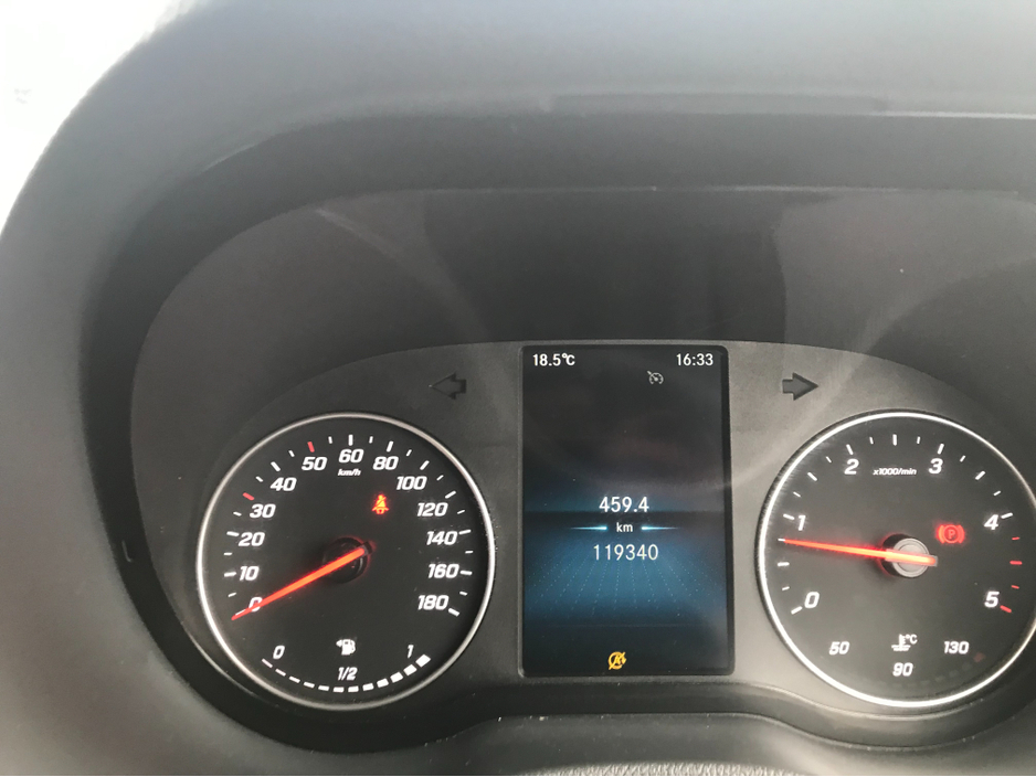 2020 Mercedes-Benz Sprinter 2.1L Diesel For Sale Images