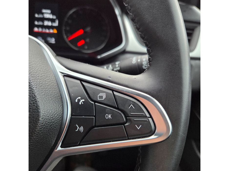 2022 Renault Captur 1L Petrol For Sale Images