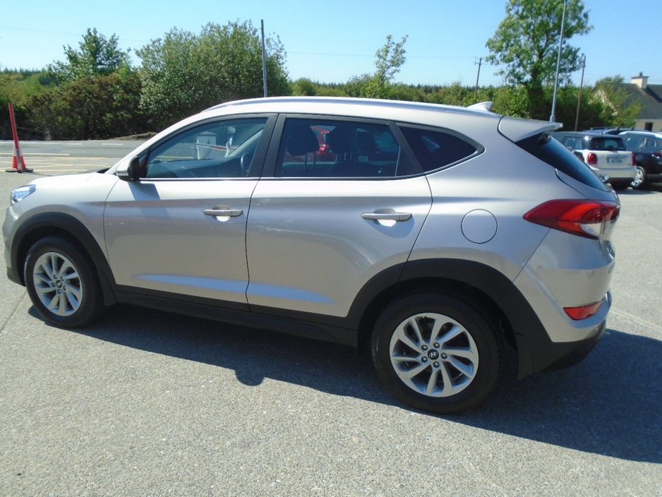 2017 Hyundai Tucson 1.7L Diesel For Sale Images