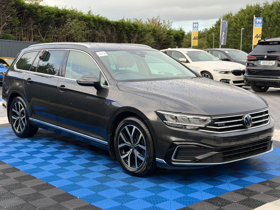 2022 Volkswagen Passat 1.4L Hybrid For Sale Images