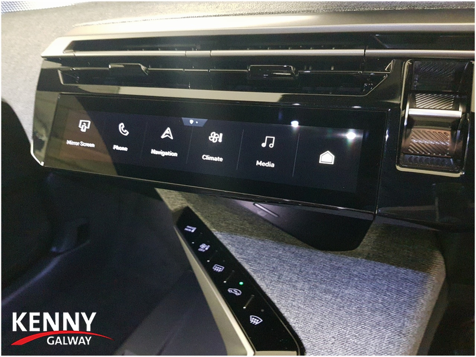2025 Peugeot 5008 1.2L Petrol For Sale Images