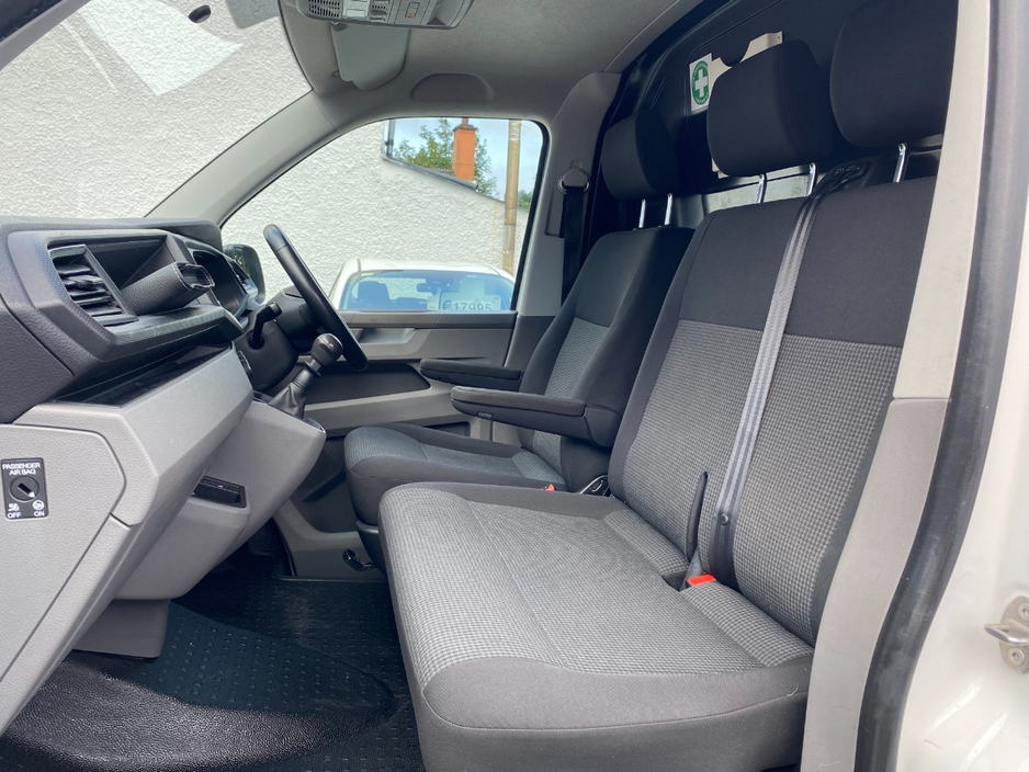 2023 Volkswagen Transporter 2L Diesel For Sale Images