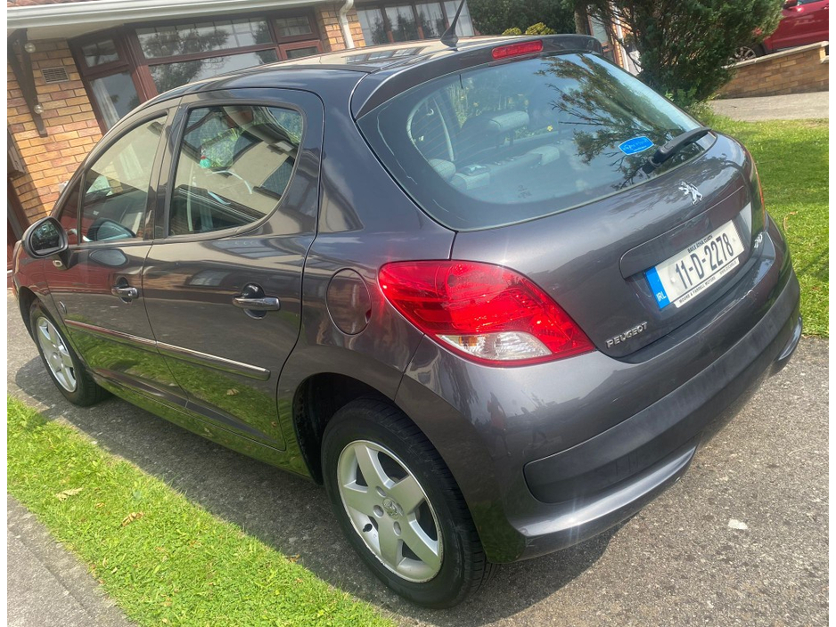 Peugeot 207 ENVY 1.4 16V 5DR 1.5 — thumbnail 6