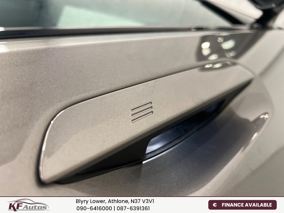 2024 BMW 5 Series 2L Petrol Plug-in Hybrid For Sale Images