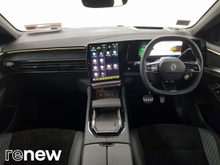 Renault Rafale E-TECH Hybrid 200 Auto...