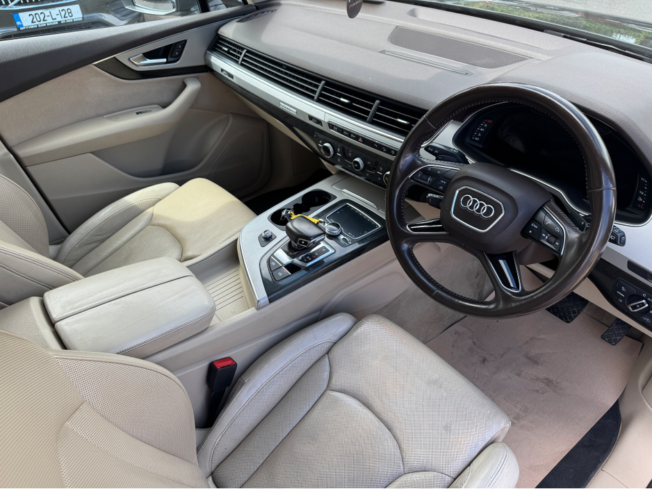 2017 Audi Q7 3L Diesel For Sale Images