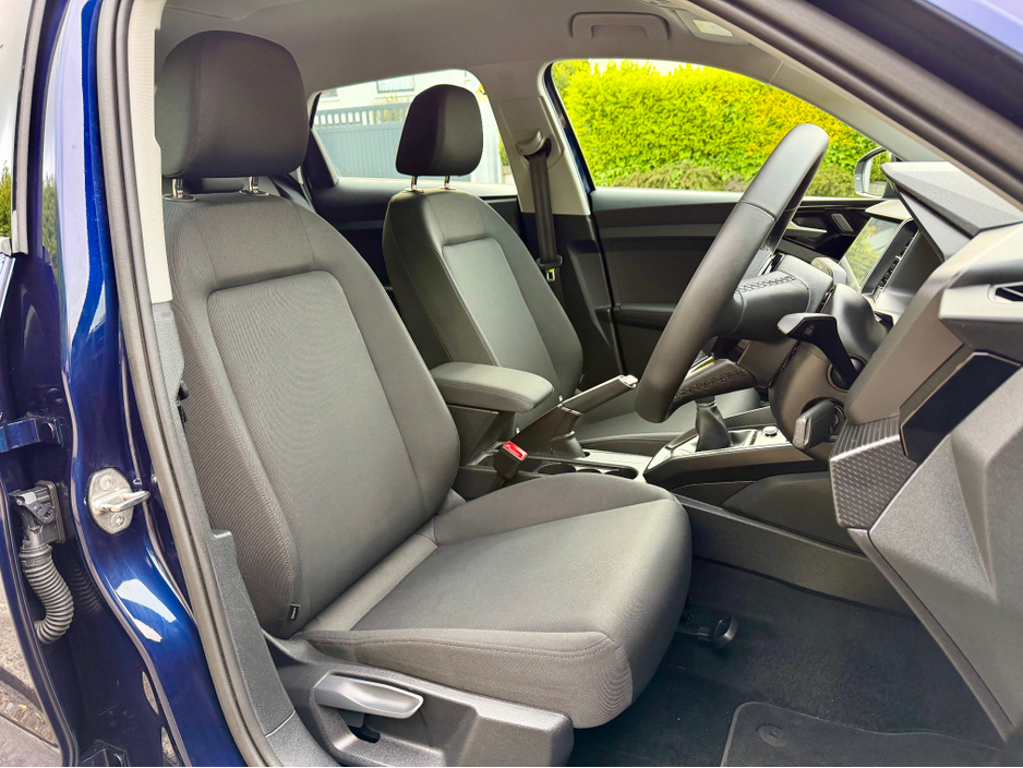 Audi A1 1.0 TFSi SE Petrol 5dr Hatchback Manual. — thumbnail 14