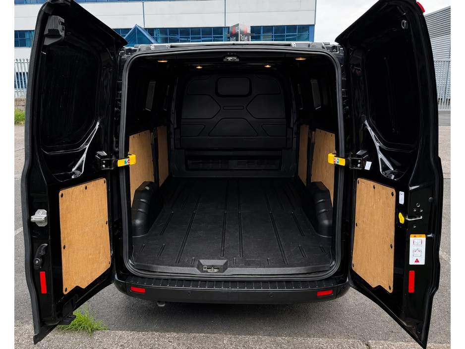 2023 Ford Transit Custom 2L Diesel For Sale Images