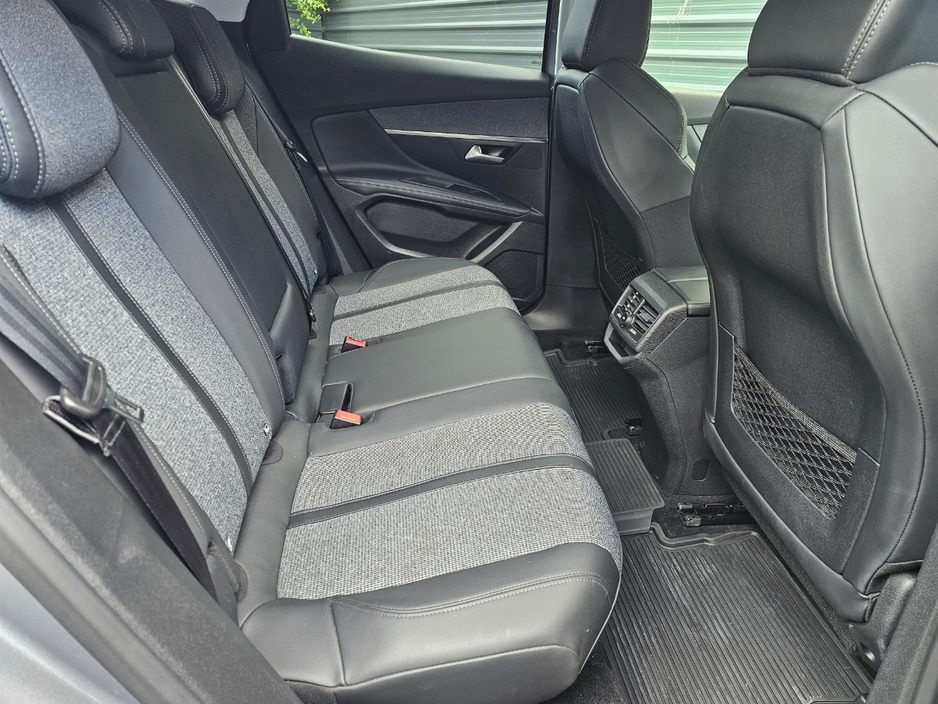 2020 Peugeot 3008 1.5L Diesel For Sale Images