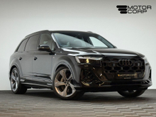 Audi Q7 S LINE BLK ED 55 TFSI E QUATTRO