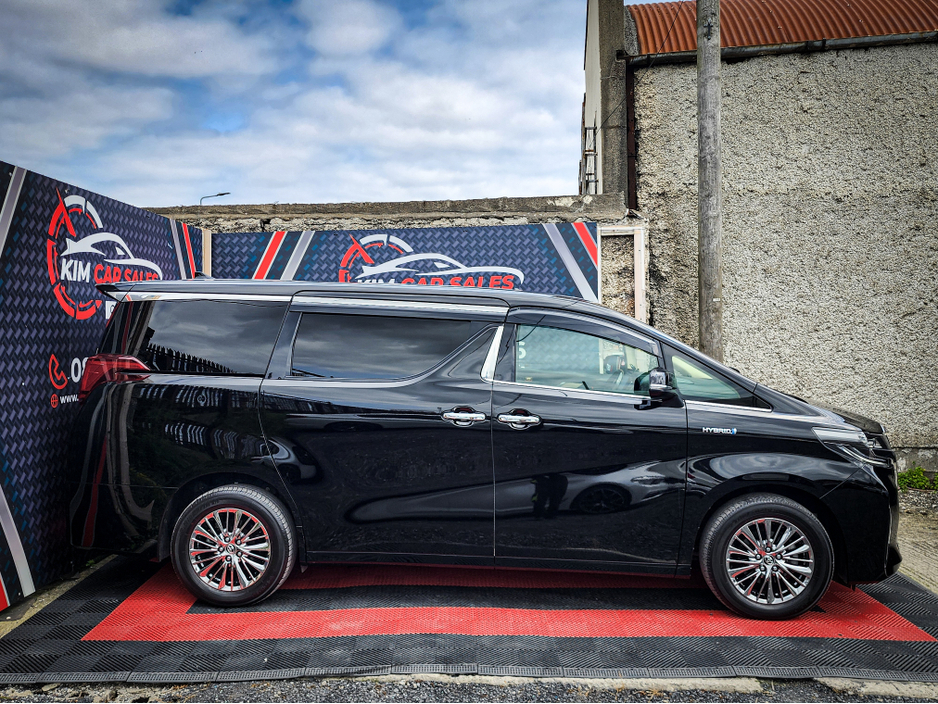 2020 Toyota Alphard 2.5L Petrol For Sale Images