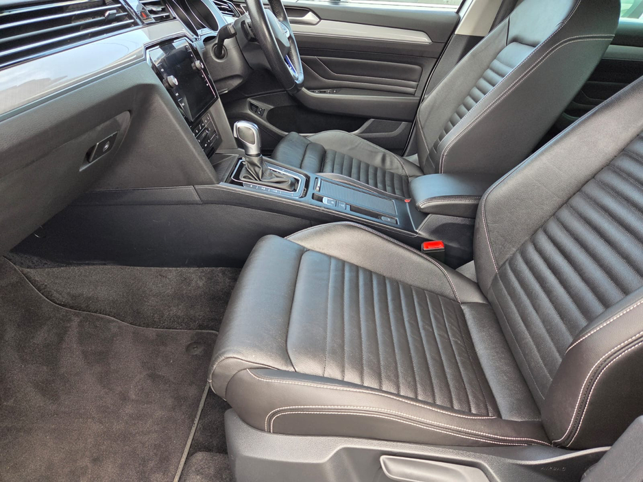 2022 Volkswagen Passat 1.4L Hybrid For Sale Images