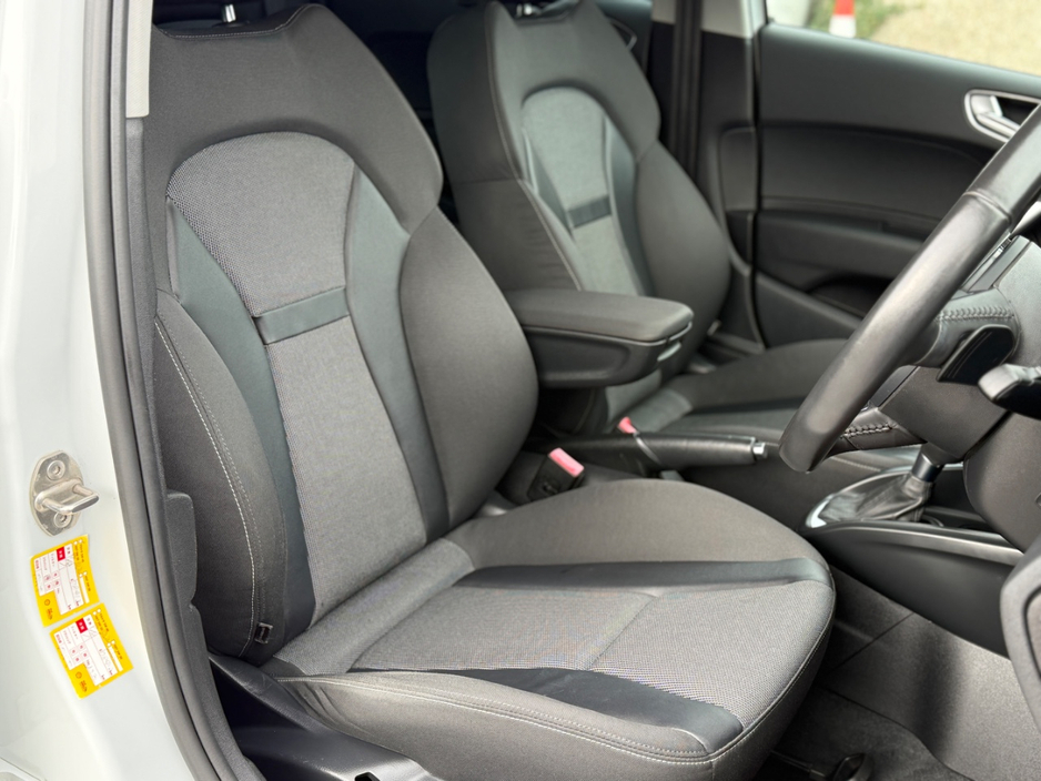 Audi A1 1.4 TFSI AUTO — thumbnail 18