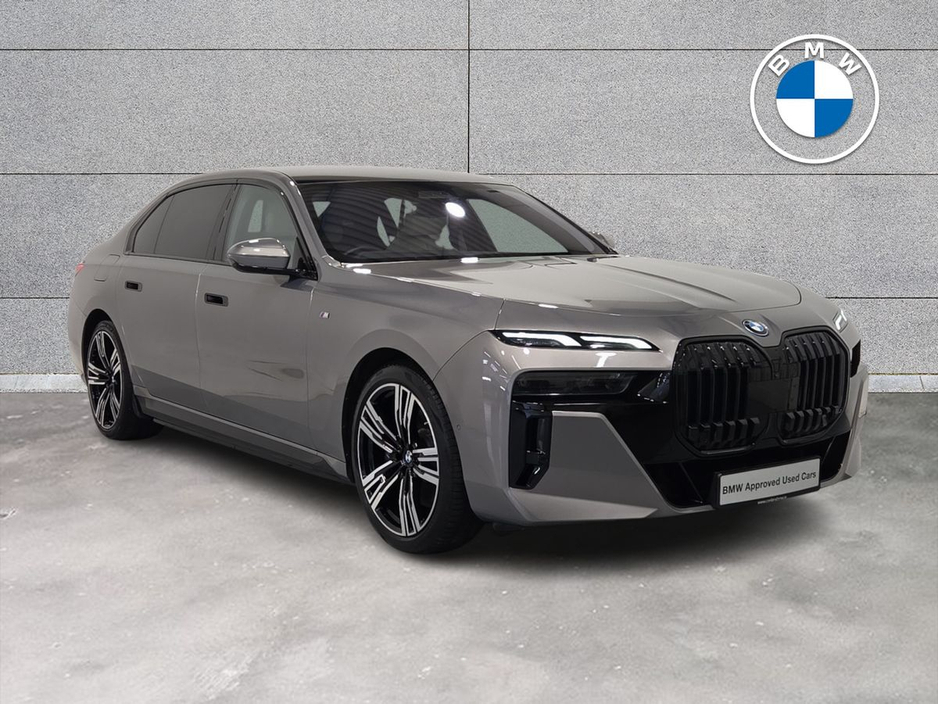 2023 BMW 7 Series 3L Petrol Plug-in Hybrid For Sale Images