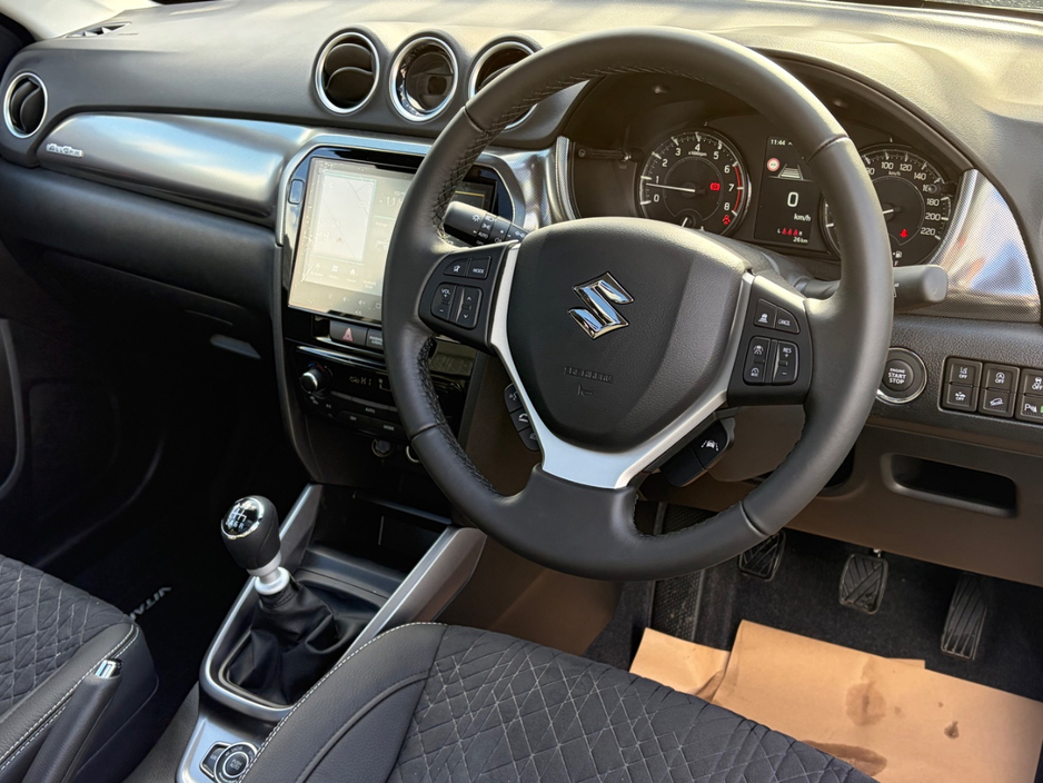 2026 Suzuki Vitara 1.4L Petrol Hybrid For Sale Images