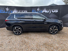 2023 Mitsubishi Outlander 2.4L Petrol Plug-in Hybrid For Sale Images