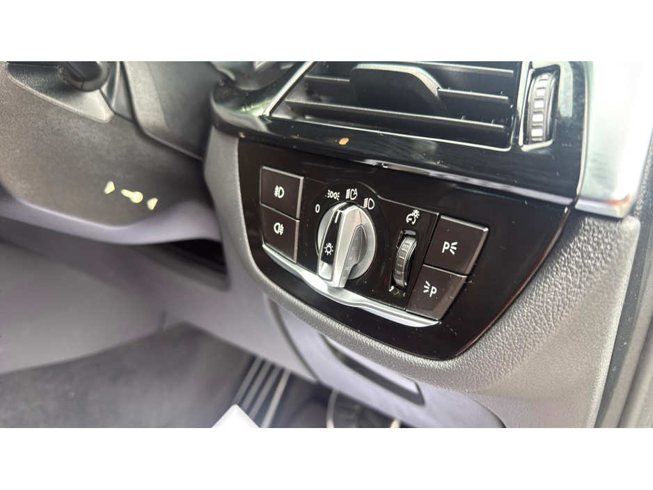 2019 BMW 5 Series 2.0L Diesel For Sale Images