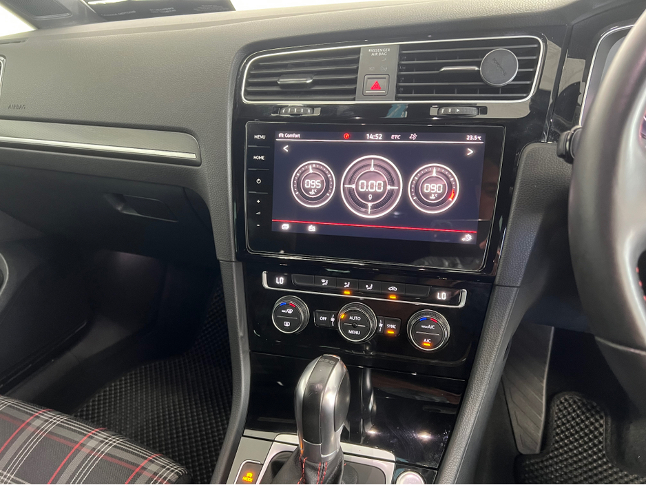 2017 Volkswagen Golf 2.0L Petrol For Sale Images