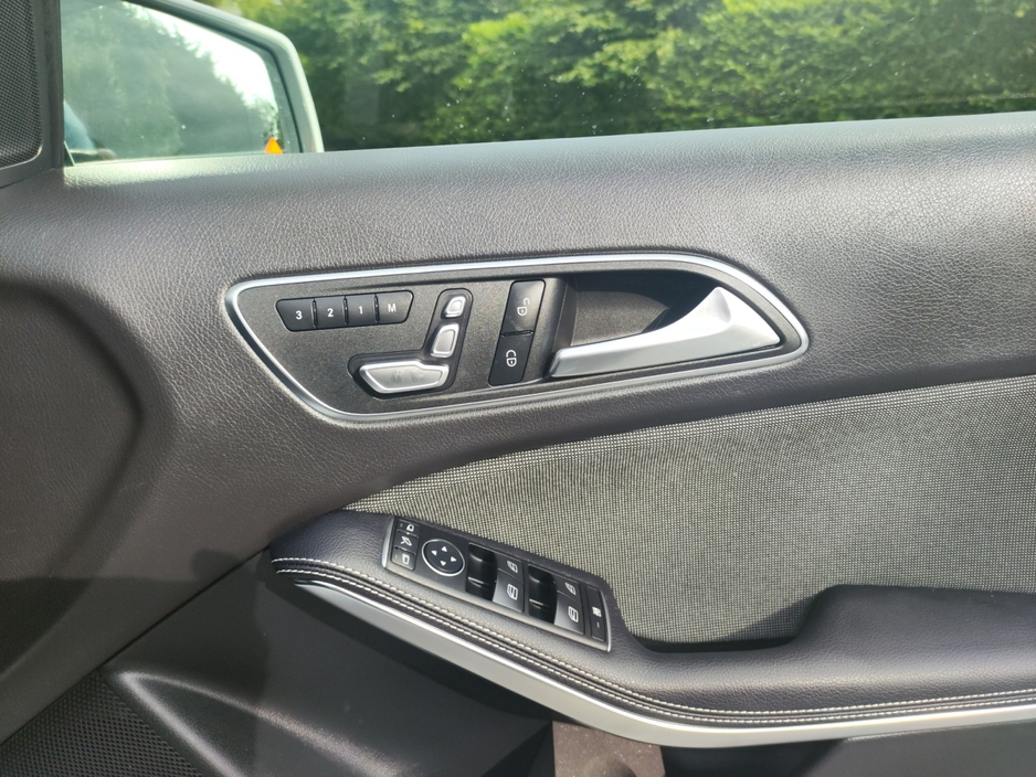 2017 Mercedes-Benz A Class 1.6L Petrol For Sale Images