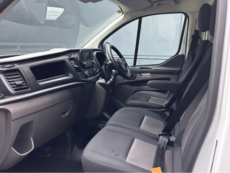 2022 Ford Transit Custom 2L Diesel For Sale Images