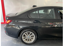 2022 BMW 3 Series 2.0L Diesel For Sale Images