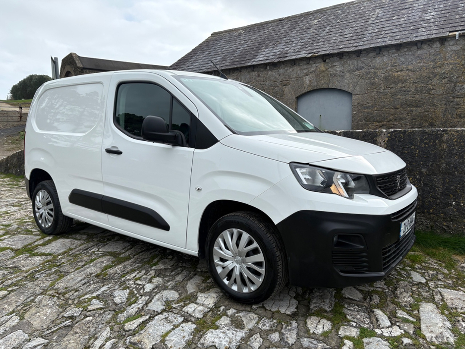 2020 Peugeot Partner