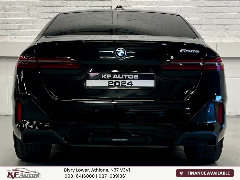 2024 BMW 5 Series 2L Petrol Plug-in Hybrid For Sale Images