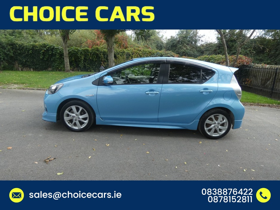 2012 Toyota Aqua 1.5L Petrol Hybrid For Sale Images