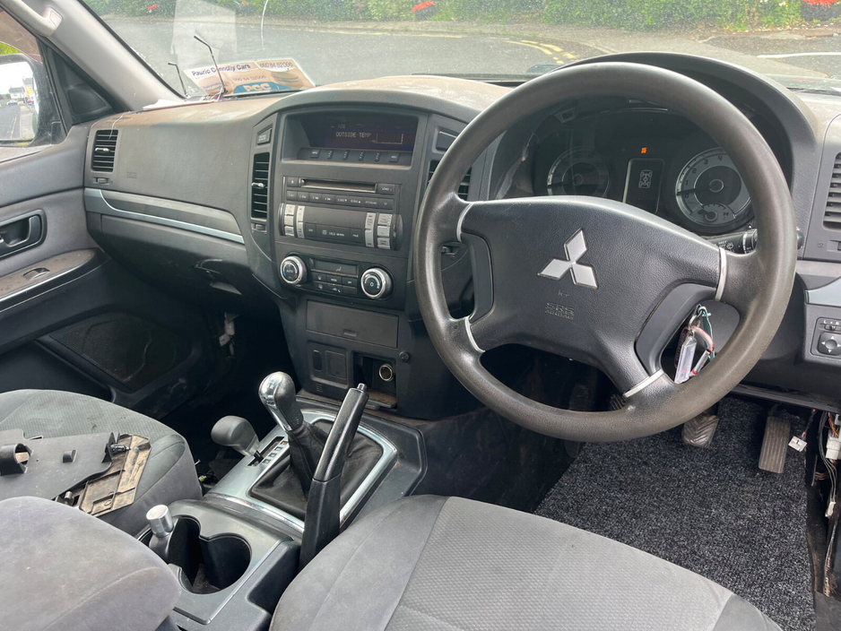 2007 Mitsubishi Pajero 3.2L Diesel For Sale Images