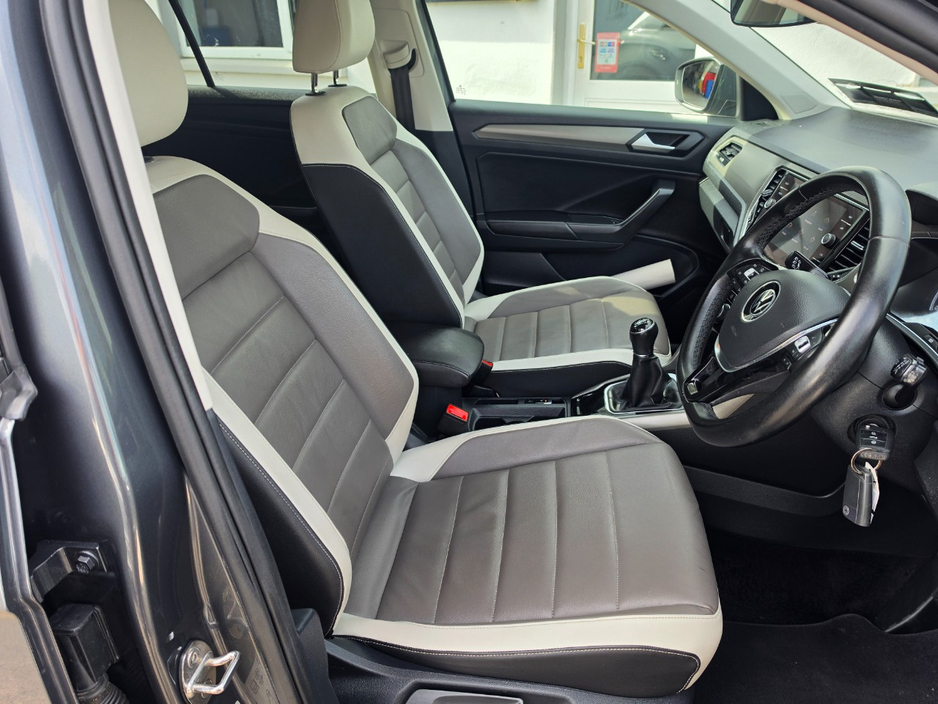 2022 Volkswagen T-Roc 2L Diesel For Sale Images
