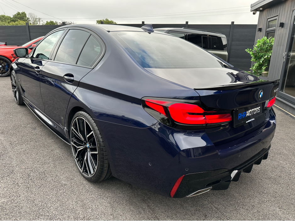 2022 BMW 5 Series 2L Diesel Hybrid For Sale Images