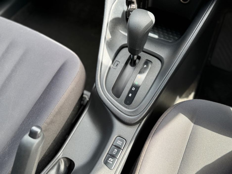 2021 Toyota Yaris 1.5L Petrol Hybrid For Sale Images